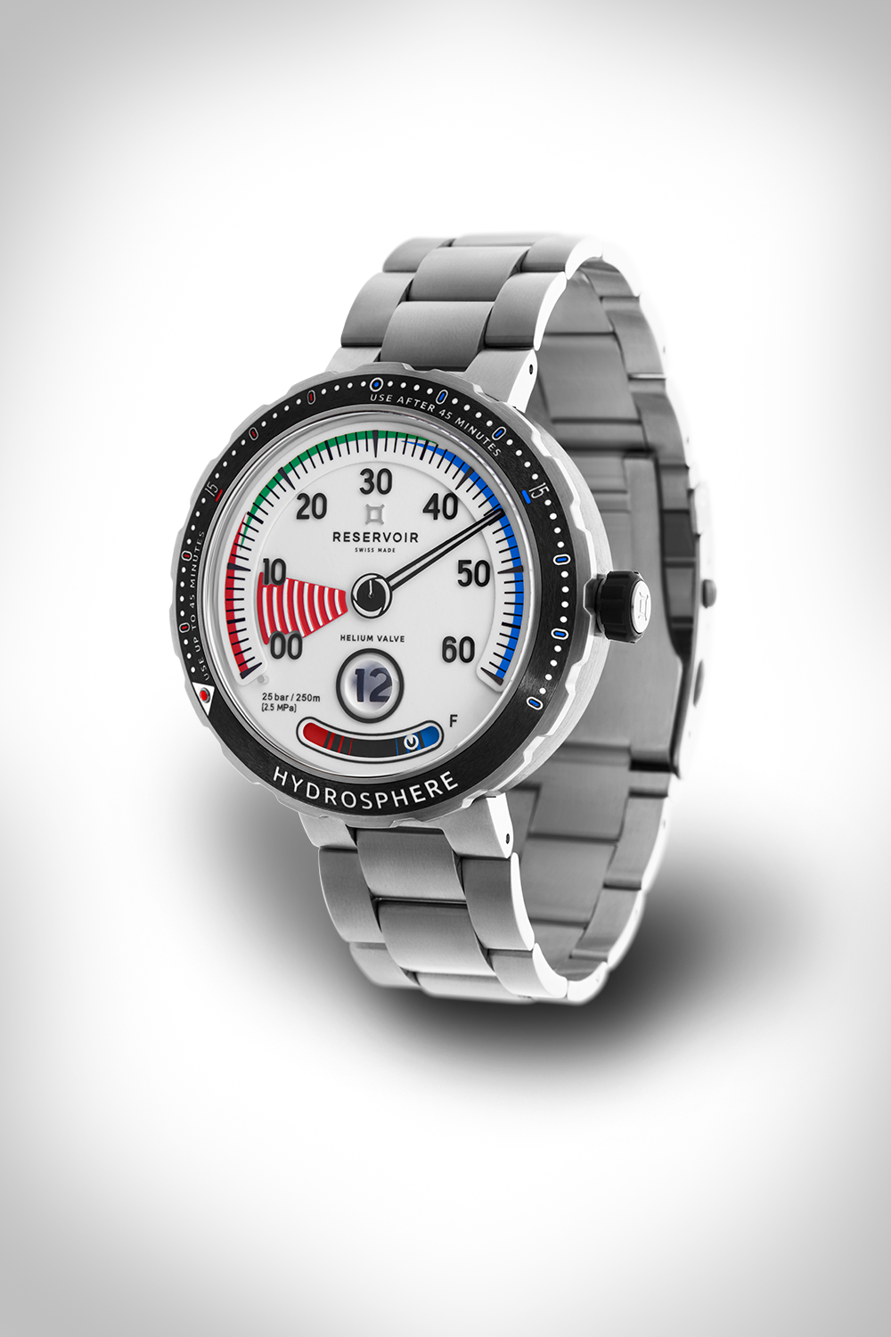Stainless steel dive watch, bold white dial, helium valve, "HYDROSPHERE" bezel marking.