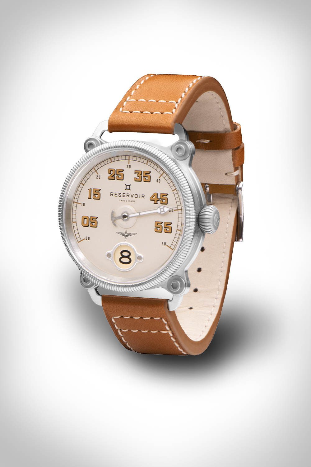 Montre suisse de luxe avec cadran beige, chiffres dorés, single Aiguille, cuir brun bracelet.