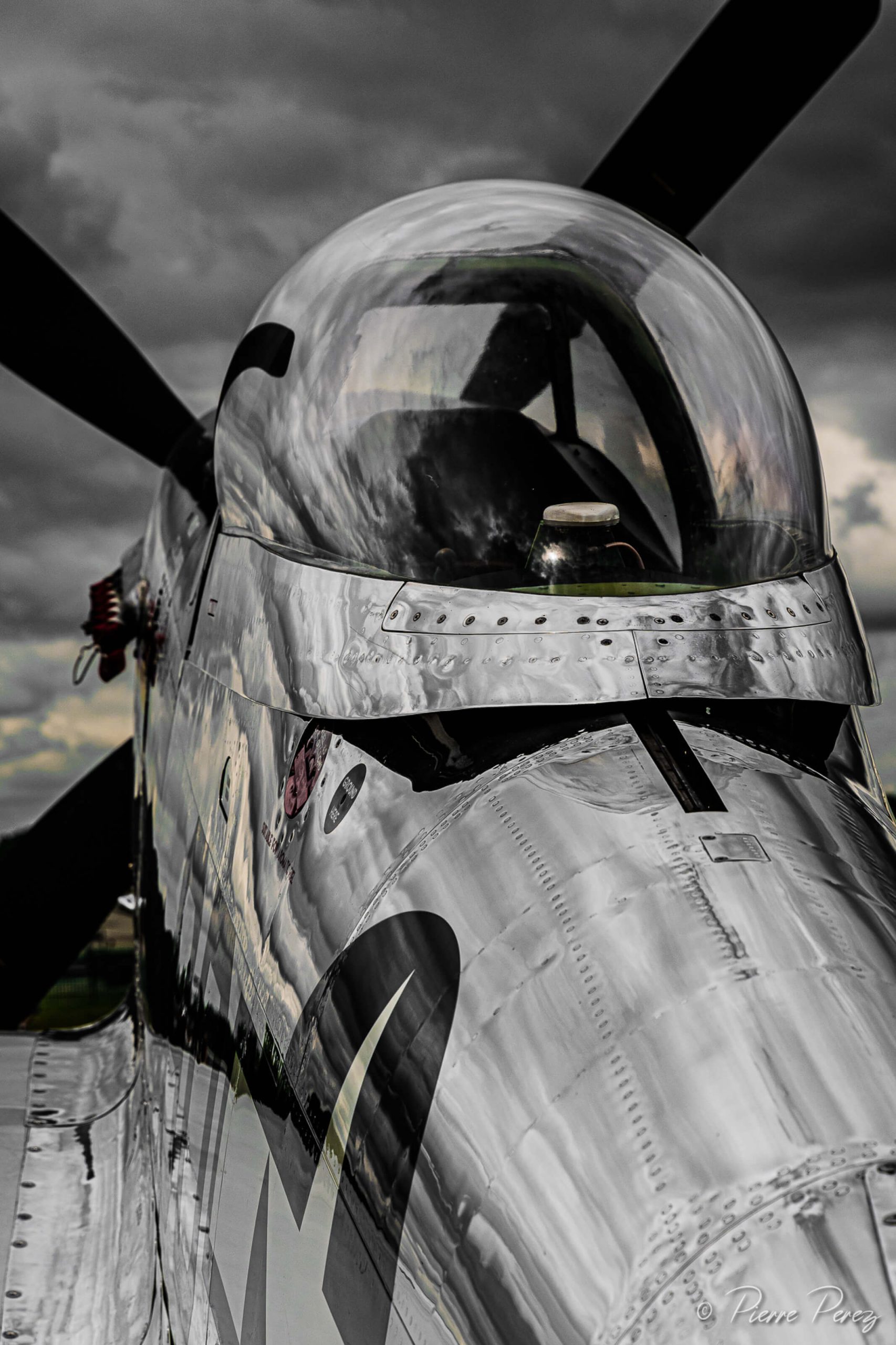 Airfight Pilot's Watch with Jet Chronograph in Light Grey, Very Light Grey, and Light Grey-Blue