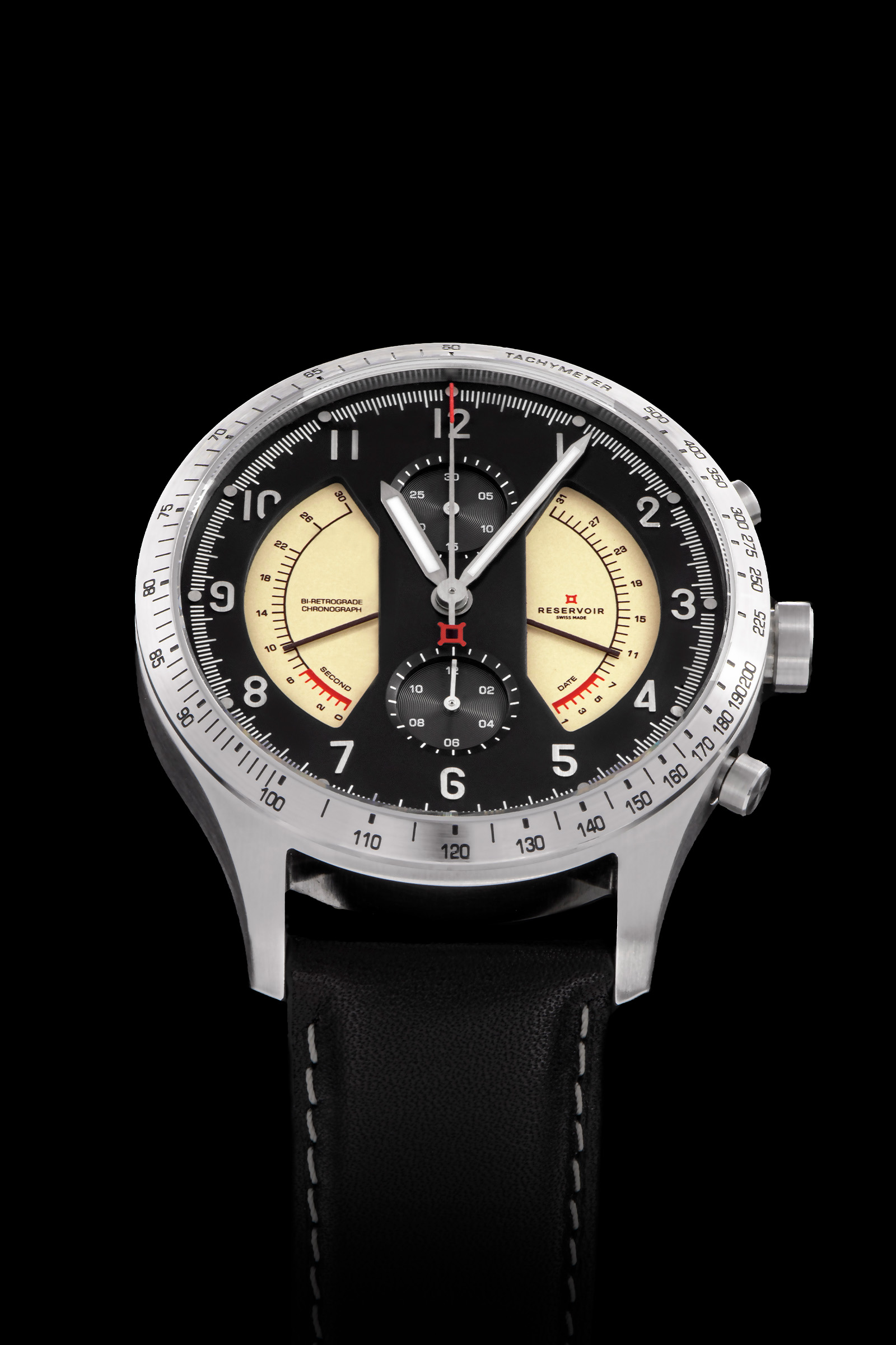 Montre-bracelet pour homme avec cadran noir et beige, sous-cadrans, lunette tachymétrique, cuir bracelet, "RESERVOIR".